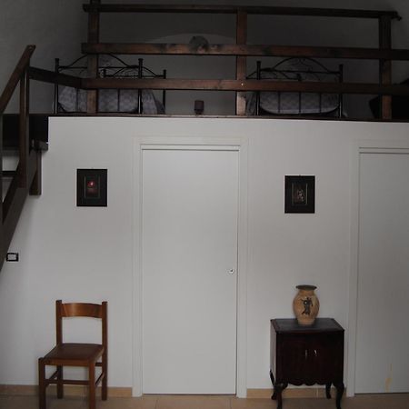 B & B Palazzo Maestro & Corte Maestro Rooms Gallipoli Szoba fotó