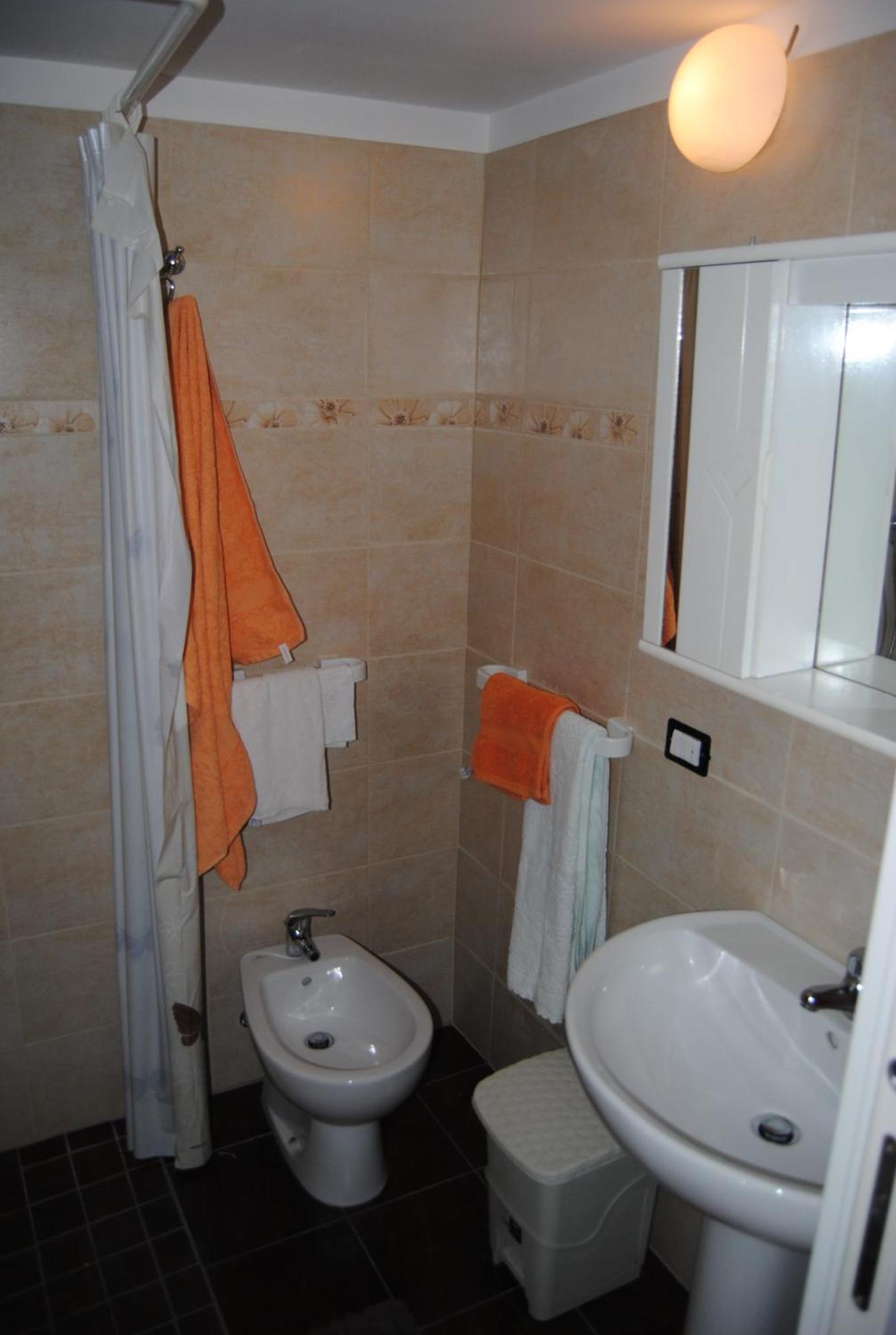 B & B Palazzo Maestro & Corte Maestro Rooms Gallipoli Szoba fotó