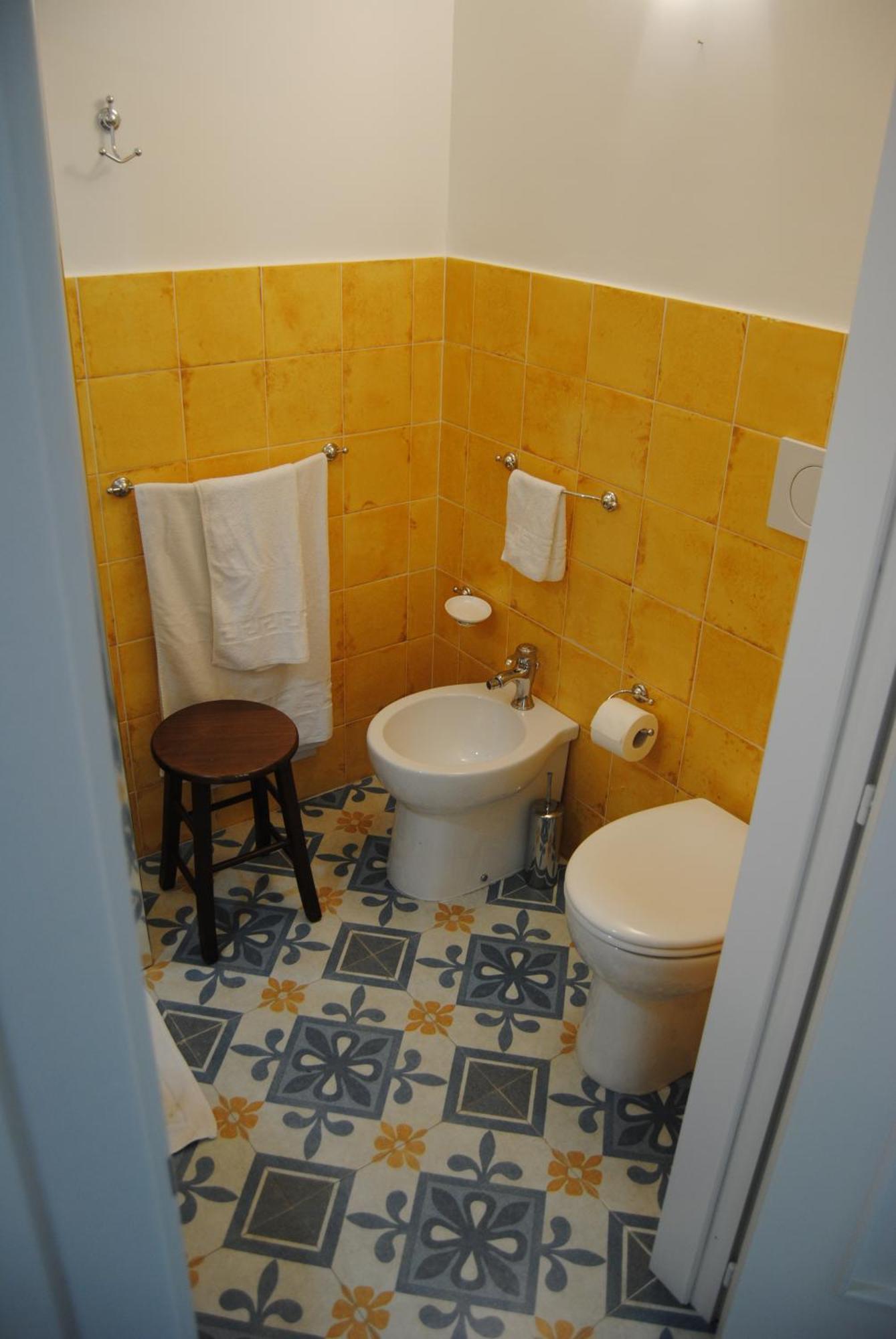 B & B Palazzo Maestro & Corte Maestro Rooms Gallipoli Szoba fotó